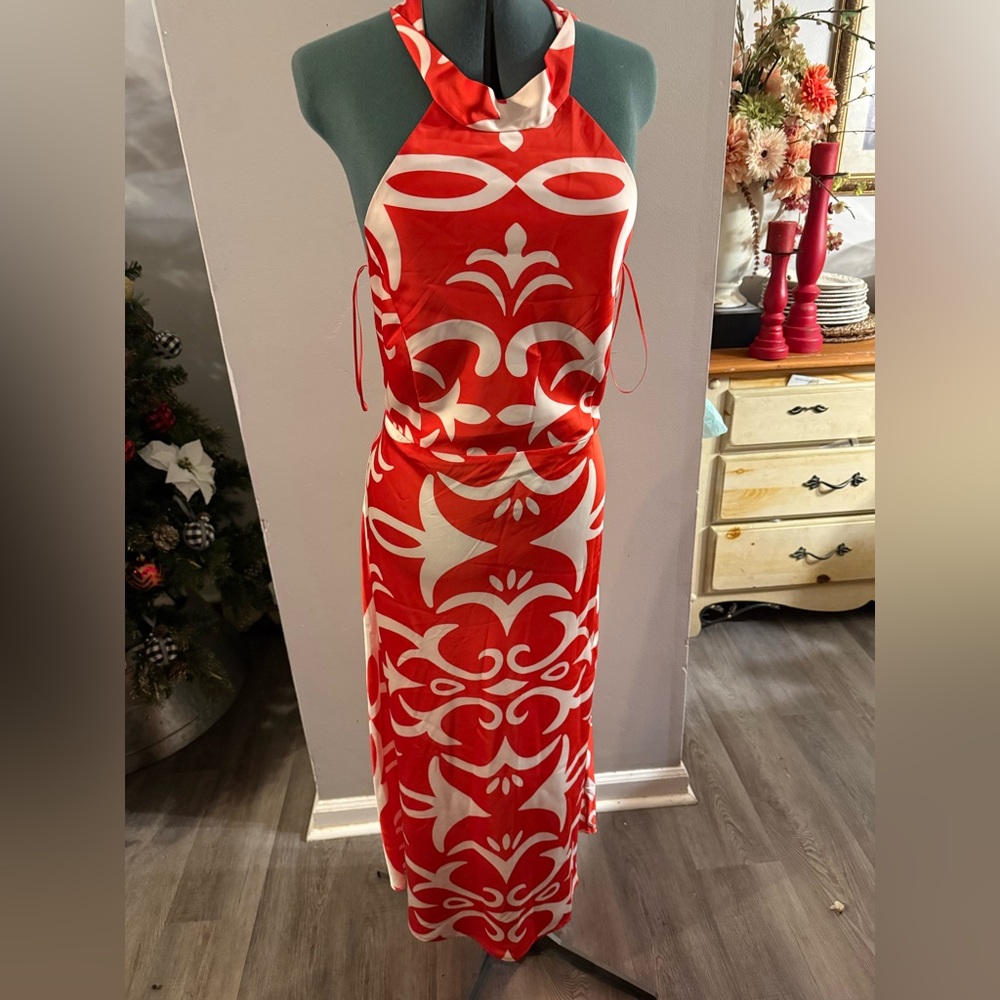 Maison d’amelia paris Halter Dress with Flower Detail in red and white M e6